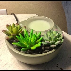 Little Garden Scentsy Warmer